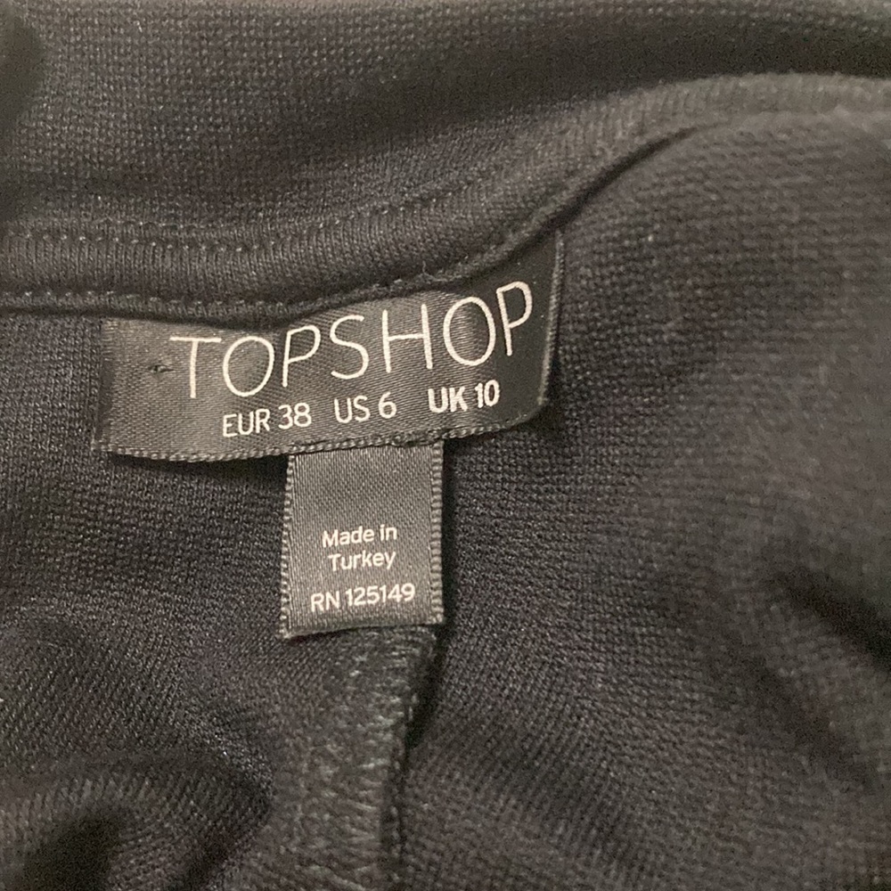 Dress - Picture 3 of 4